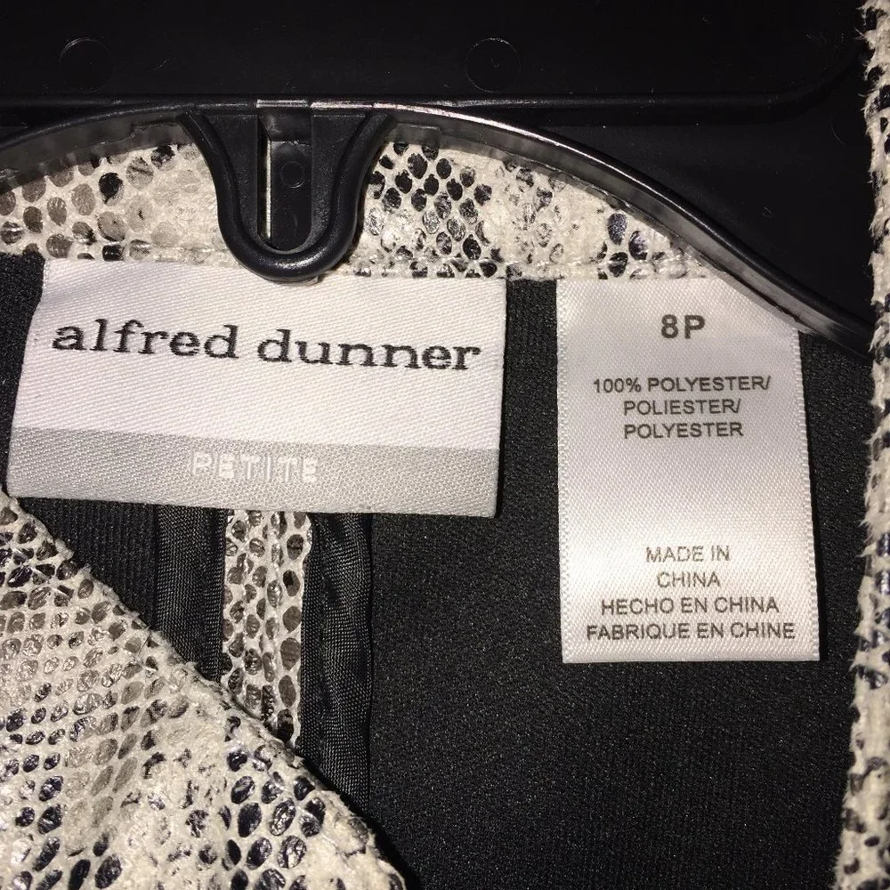 NWT Alfred Dunner Snakeskin Jacket Gray Black - Picture 3 of 6